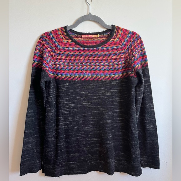 Kuna Baby Alpaca Knit Sweater made in Peru - SMALL - Very Soft! - Picture 1 of 11